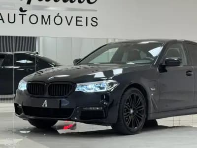 Vendo BMW 530 2020 - 31990 EUR, 120000 km - AUTO.MOTO.pt