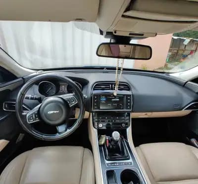 Sell Jaguar XE 2015 - 12500 EUR, 187000 km - AUTO.MOTO.pt