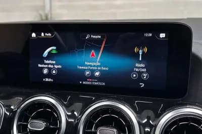 Vendo Mercedes-Benz GLA 250 2022 - 34950 EUR, 58115 km - AUTO.MOTO.pt