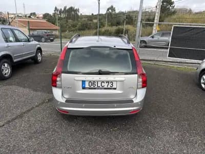 Vendo Volvo 121 2010 - 8900 EUR, 249460 km - AUTO.MOTO.pt