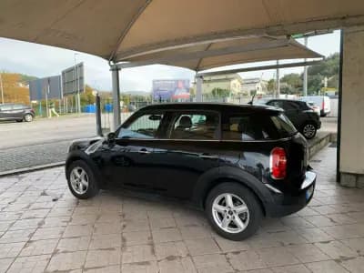 Vendo MINI Countryman 2011 - 9750 EUR, 205372 km - AUTO.MOTO.pt