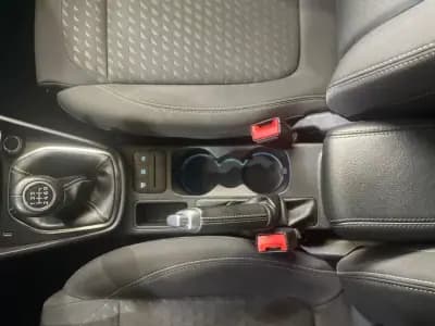 Vendo Ford Fiesta 2021 - 13999 EUR, 80000 km - AUTO.MOTO.pt