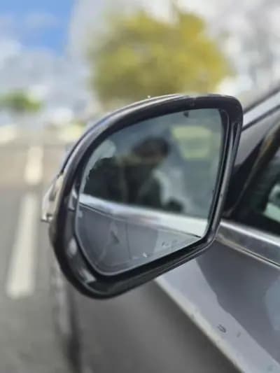 Sell Mercedes-Benz E 220 2018 - 36980 EUR, 125000 km - AUTO.MOTO.pt