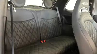 Vendo Abarth 595 2021 - 21990 EUR, 52892 km - AUTO.MOTO.pt