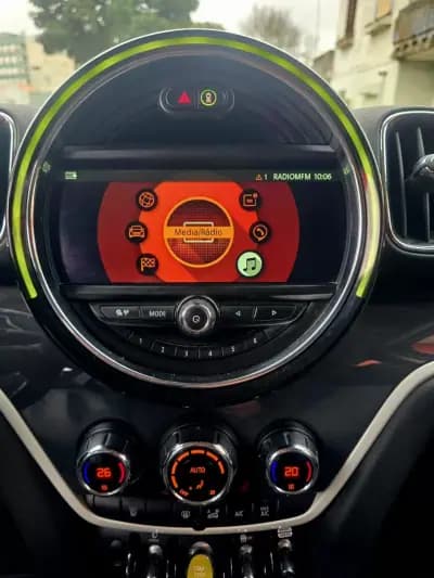 Vendo MINI Countryman 2018 - 18990 EUR, 132950 km - AUTO.MOTO.pt