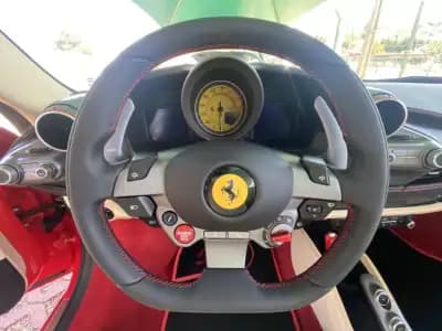 Sell Ferrari F8 Tributo 2022 - 425600 EUR, 4336 km - AUTO.MOTO.pt