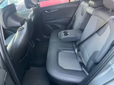 Vendo Kia Niro 2024 - 29500 EUR, 25000 km - AUTO.MOTO.pt