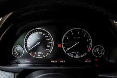 Sell BMW X5 2018 - 31000 EUR, 155206 km - AUTO.MOTO.pt