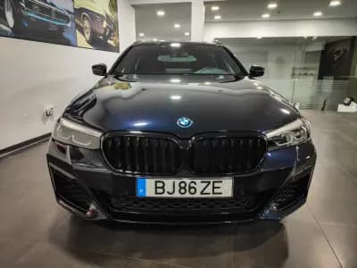 Vendo BMW 530 2024 - 43500 EUR, 41000 km - AUTO.MOTO.pt