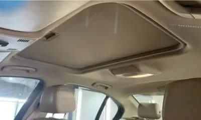 Vendo BMW 320 2009 - 11990 EUR, 198113 km - AUTO.MOTO.pt