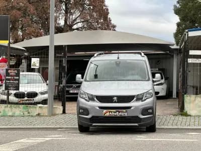 Sell Peugeot Rifter 2018 - 20900 EUR, 64900 km - AUTO.MOTO.pt