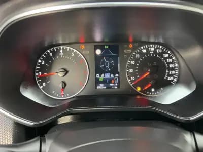 Vendo Renault Clio 2020 - 13900 EUR, 87000 km - AUTO.MOTO.pt