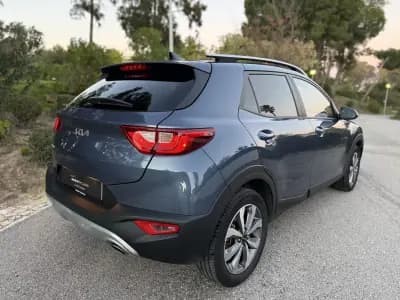 Sell Kia Stonic 2024 - 17699 EUR, 10000 km - AUTO.MOTO.pt