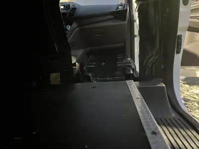 Sell Ford Transit Connect 2021 - 12499 EUR, 104000 km - AUTO.MOTO.pt