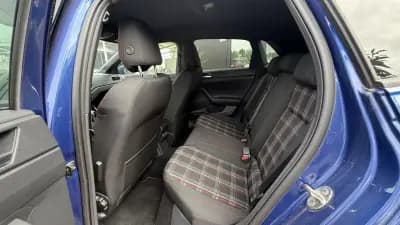 Sell Volkswagen Polo 2019 - 22990 EUR, 130000 km - AUTO.MOTO.pt