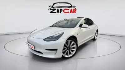 Vendo Tesla Model 3 2020 - 24990 EUR, 52675 km - AUTO.MOTO.pt