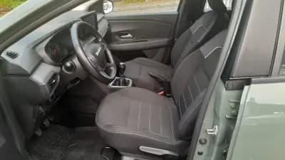 Sell Dacia Sandero 2024 - 19900 EUR, 44140 km - AUTO.MOTO.pt