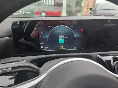 Vendo Mercedes-Benz A 180 2020 - 17950 EUR, 223684 km - AUTO.MOTO.pt