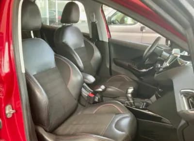 Vendo Peugeot 2008 2018 - 13490 EUR, 131632 km - AUTO.MOTO.pt