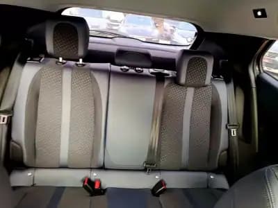 Sell Peugeot 2008 2020 - 16000 EUR, 70000 km - AUTO.MOTO.pt