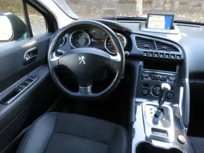 Sell Peugeot 3008 2016 - 13990 EUR, 143000 km - AUTO.MOTO.pt