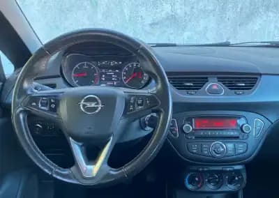 Sell Opel Corsa 2017 - 8900 EUR, 93791 km - AUTO.MOTO.pt