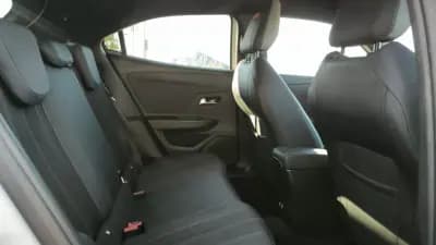 Sell Opel Mokka-e 2023 - 23450 EUR, 6500 km - AUTO.MOTO.pt