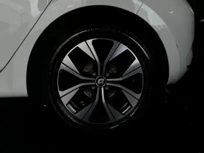 Vendo Renault Clio 2022 - 13990 EUR, 72588 km - AUTO.MOTO.pt