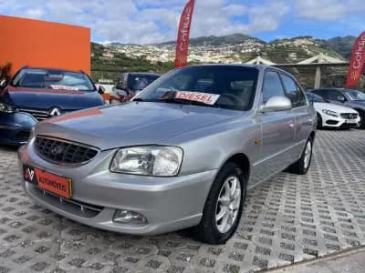 Vendo Hyundai Accent 2003 - 4250 EUR, 252434 km - AUTO.MOTO.pt