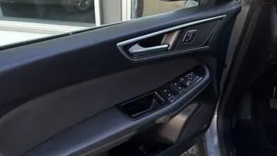 Sell Ford S-Max 2016 - 16999 EUR, 170121 km - AUTO.MOTO.pt