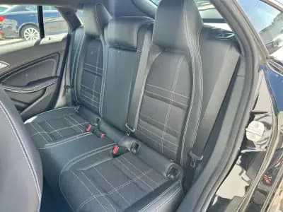 Vendo Mercedes-Benz CLA 180 2016 - 19750 EUR, 80000 km - AUTO.MOTO.pt