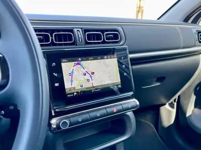 Vendo Citroën C3 2023 - 19280 EUR, 19200 km - AUTO.MOTO.pt