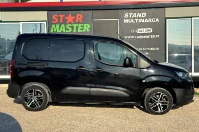 Sell Toyota Proace 2023 - 15750 EUR, 51075 km - AUTO.MOTO.pt