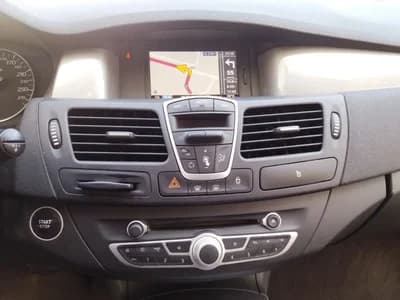 Vendo Renault Laguna Break 2012 - 8000 EUR, 186055 km - AUTO.MOTO.pt