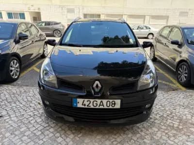 Vendo Renault Clio Break 2008 - 4900 EUR, 215000 km - AUTO.MOTO.pt