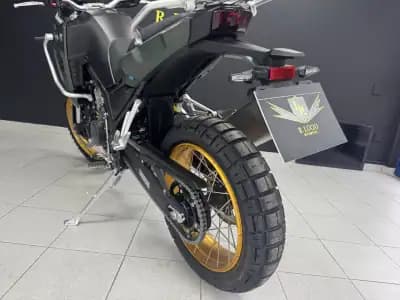 Vendo mota Kove Moto 800X Pro 2025 - 7990 EUR, 0 km - AUTO.MOTO.pt