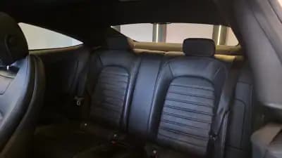 Vendo Mercedes-Benz C 220 2018 - 29900 EUR, 179960 km - AUTO.MOTO.pt