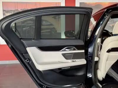 Vendo BMW 730 2017 - 44990 EUR, 79085 km - AUTO.MOTO.pt