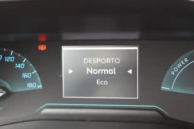 Sell Peugeot e-208 2020 - 13990 EUR, 144000 km - AUTO.MOTO.pt