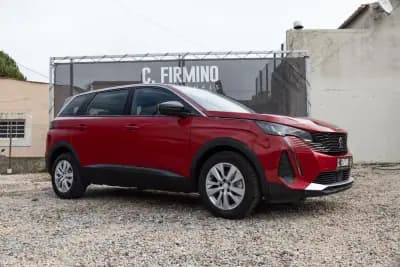 Vendo Peugeot 5008 2022 - 21250 EUR, 98960 km - AUTO.MOTO.pt