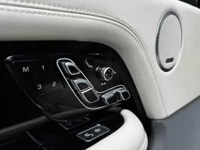 Vendo Land Rover Range Rover 2020 - 79990 EUR, 85300 km - AUTO.MOTO.pt