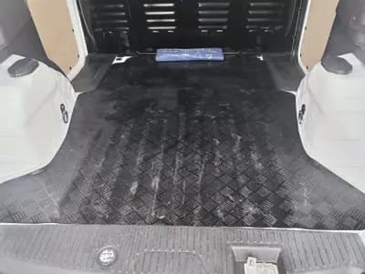 Sell Ford Transit Courier 2020 - 10990 EUR, 129167 km - AUTO.MOTO.pt