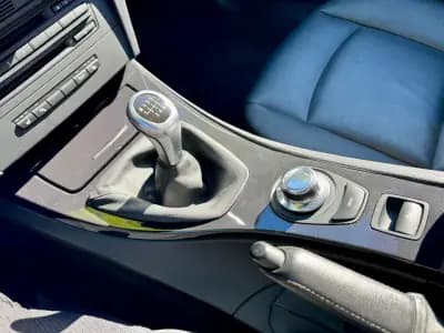 Vendo BMW 320 2008 - 15500 EUR, 119630 km - AUTO.MOTO.pt