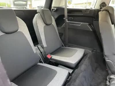 Sell Citroën C4 Grand Picasso 2017 - 13995 EUR, 113714 km - AUTO.MOTO.pt