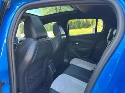 Vendo Peugeot e-208 2020 - 17500 EUR, 77000 km - AUTO.MOTO.pt