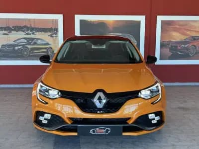 Sell Renault Mégane 2019 - 49990 EUR, 11812 km - AUTO.MOTO.pt