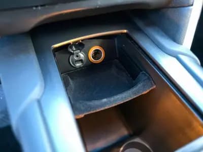 Vendo Citroën C4 2012 - 7500 EUR, 166700 km - AUTO.MOTO.pt