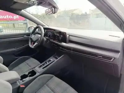 Sell Volkswagen Golf 2022 - 29500 EUR, 149000 km - AUTO.MOTO.pt