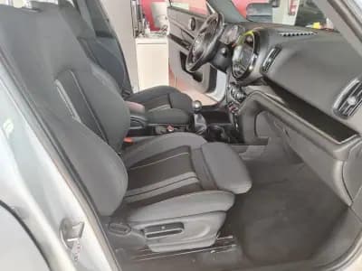 Vendo MINI Countryman 2018 - 19990 EUR, 84000 km - AUTO.MOTO.pt