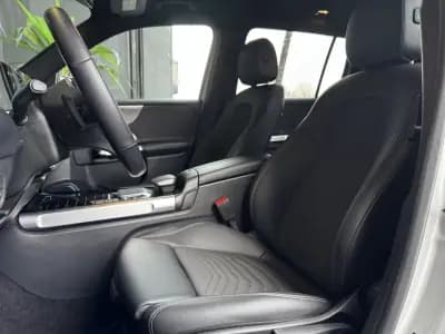 Vendo Mercedes-Benz GLB 200 2023 - 44990 EUR, 40300 km - AUTO.MOTO.pt